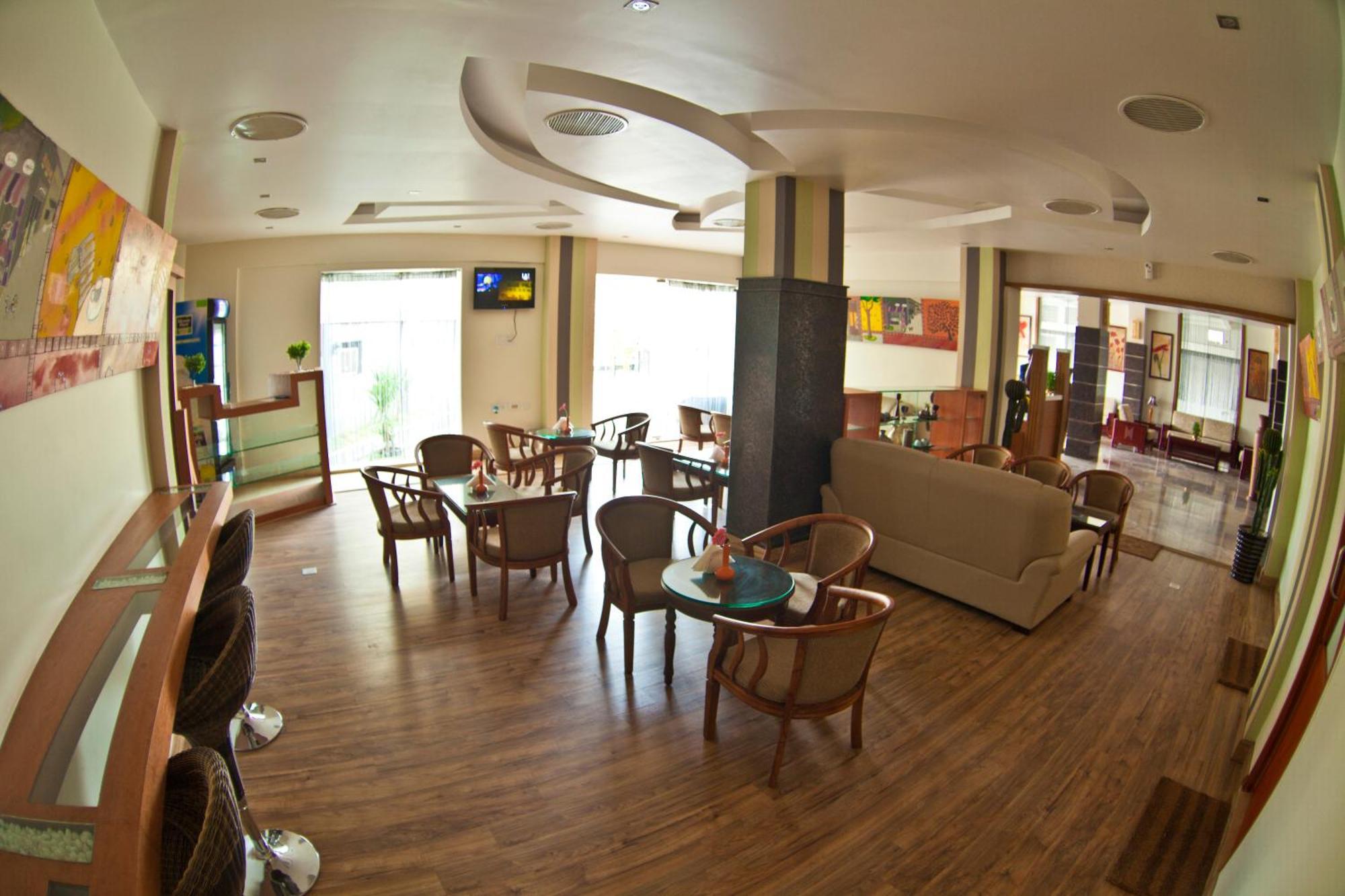Paramount Tower 4* Kozhikode