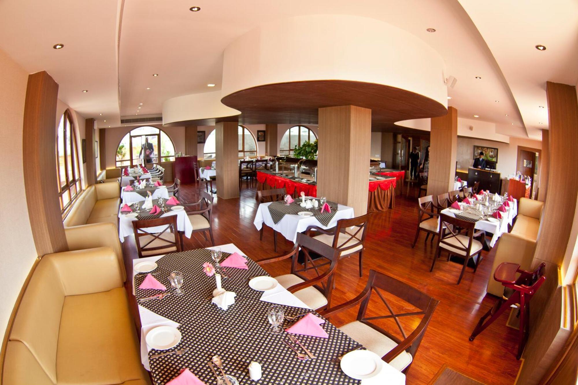 Paramount Tower Hotel Kozhikode