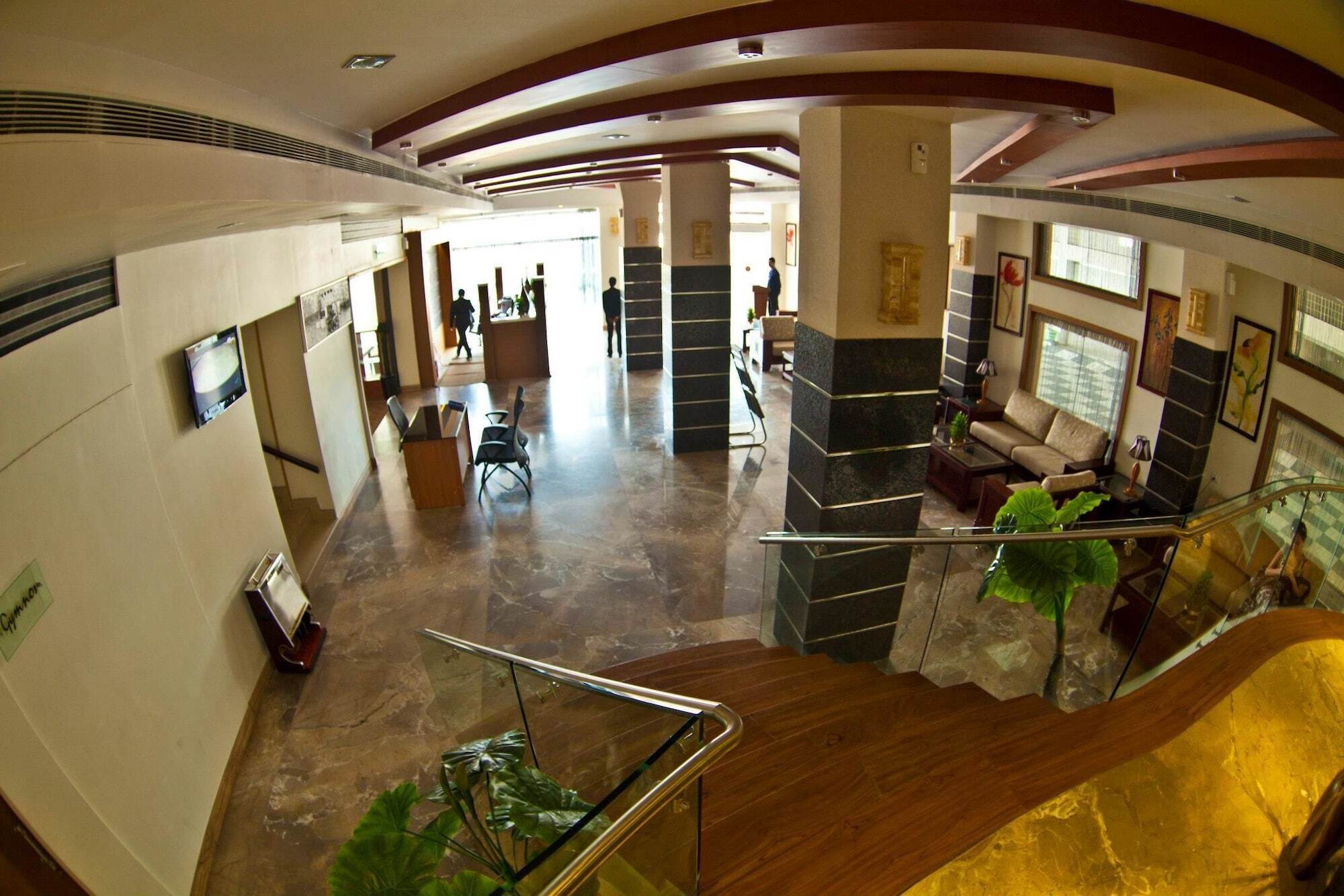 Hotel Paramount Tower Kozhikode